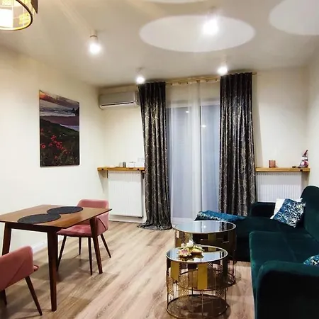 Siesta Forest Relaxing Park Apartment Krakau