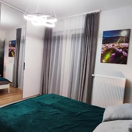 Apartment Siesta Forest Relaxing Park Krakau