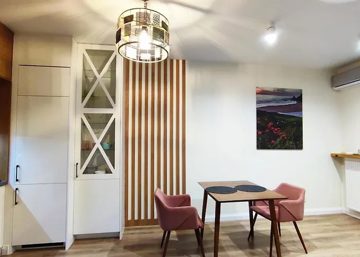 Siesta Forest Relaxing Park Lägenhet Kraków